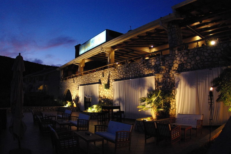 Hotel Zlatni Lav 4*