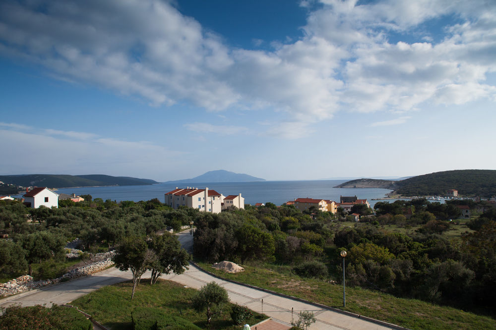 Zlatni Lav Hotel